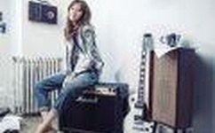 班花在教室伦流澡到高潮视频